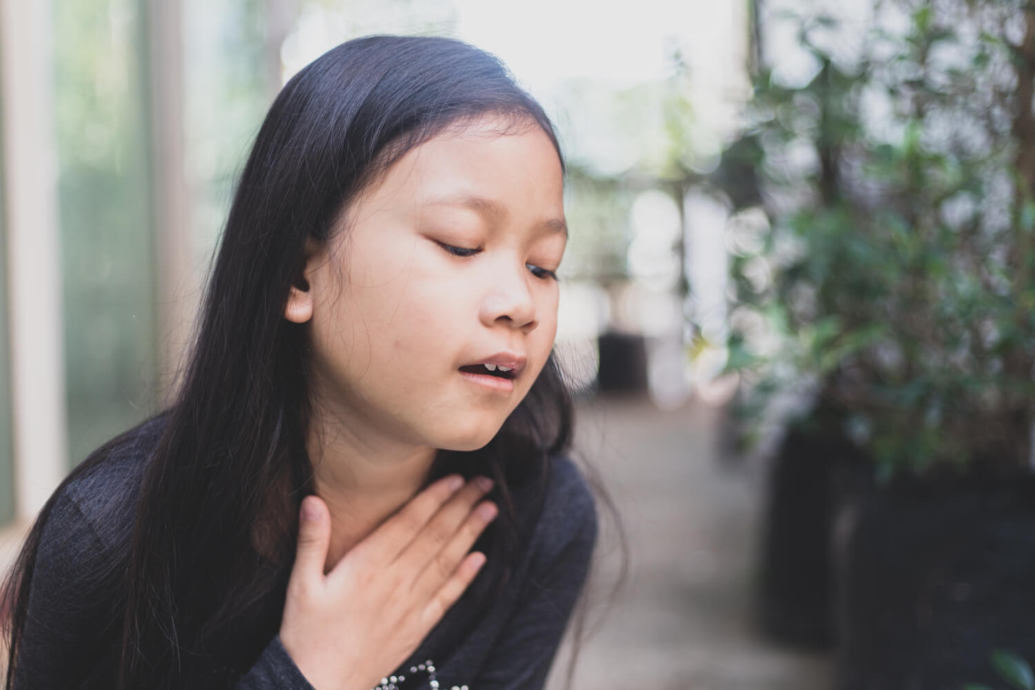 child having Breathing Difficulty