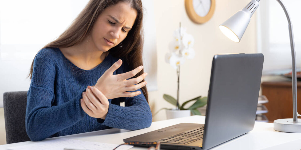 Arthritis in Teens: Symptoms, Causes, Treatments and Prevention